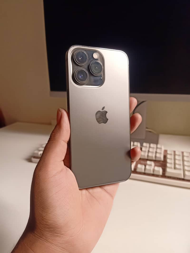 Apple iPhone 13 Pro 0