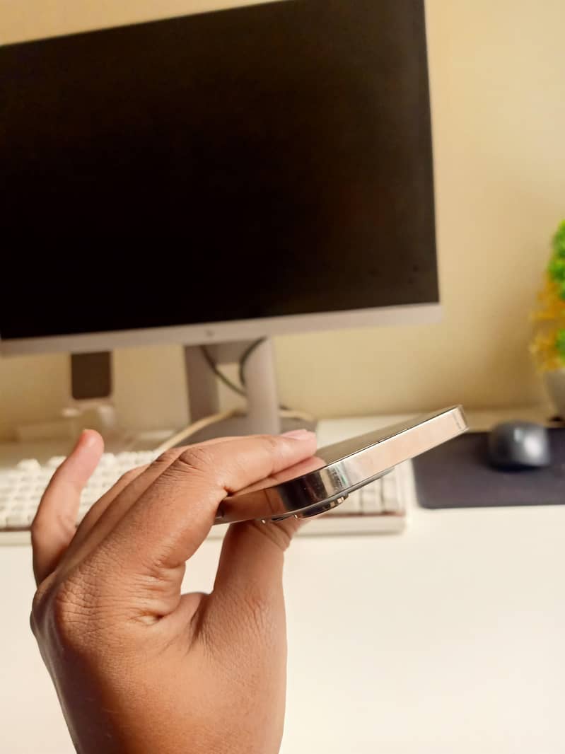 Apple iPhone 13 Pro 3