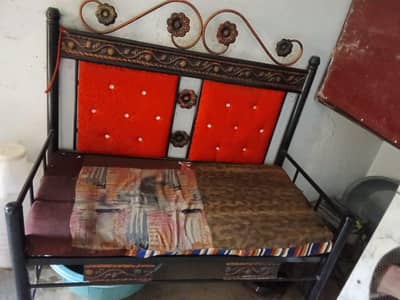 selling sofa set 1 year use good condition