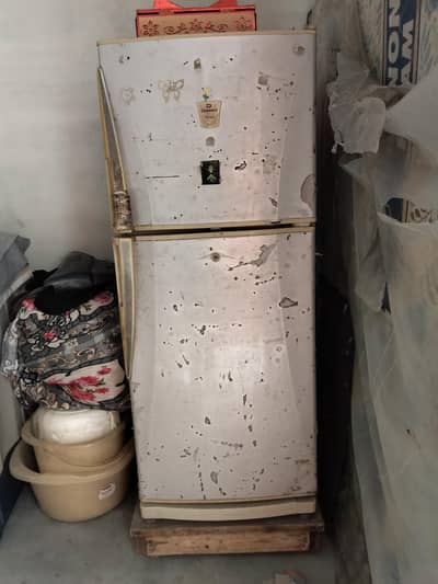 Dawlance medium size