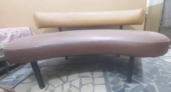 DEWAN SOFA VERY BIGGER SIZE 03274602152