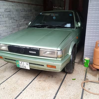 Nissan Sunny EFI excellent avg