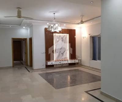 G-11/3 Ideal 39/60 Lower Ground Portion 2/Bed Very Reasonable Rent