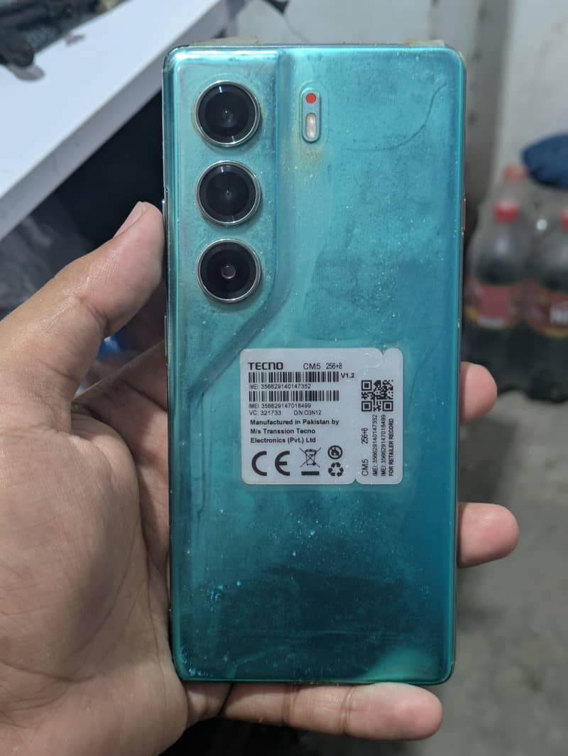 Tecno CAMON 40 0