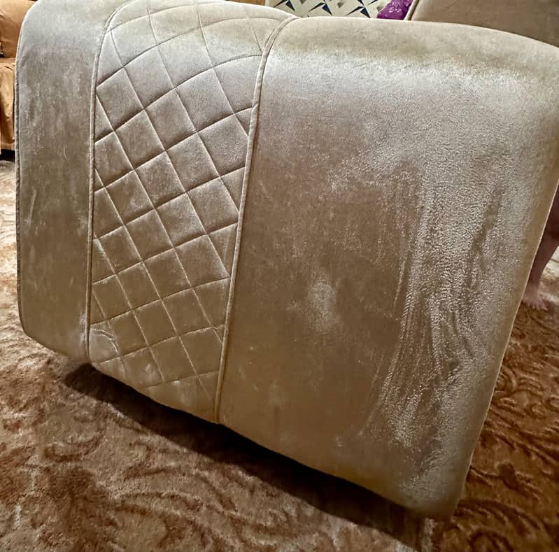 premium class sofa 0