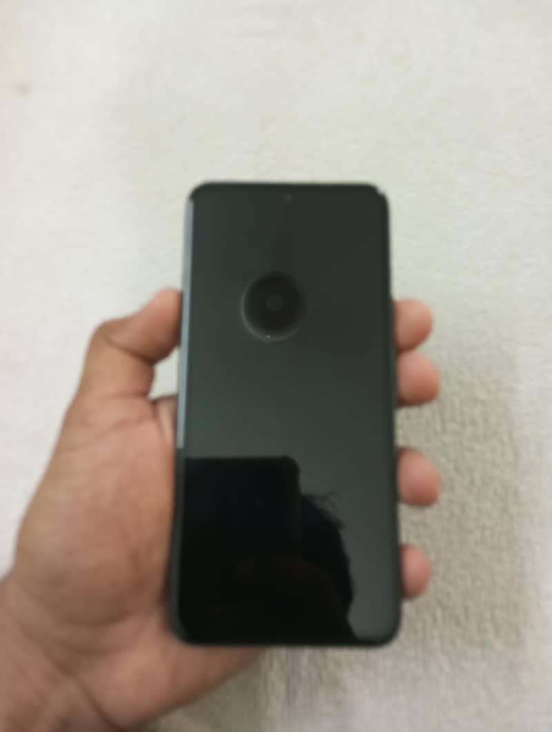 Google Pixel 8 6