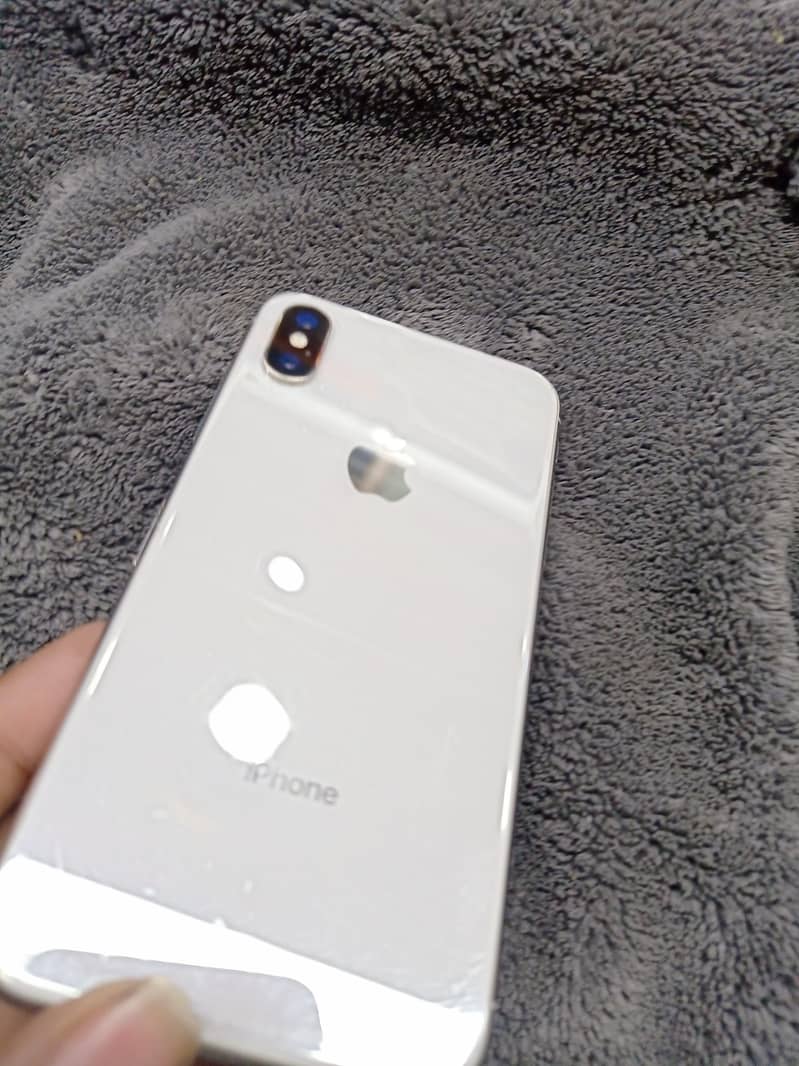 Apple iPhone X 6