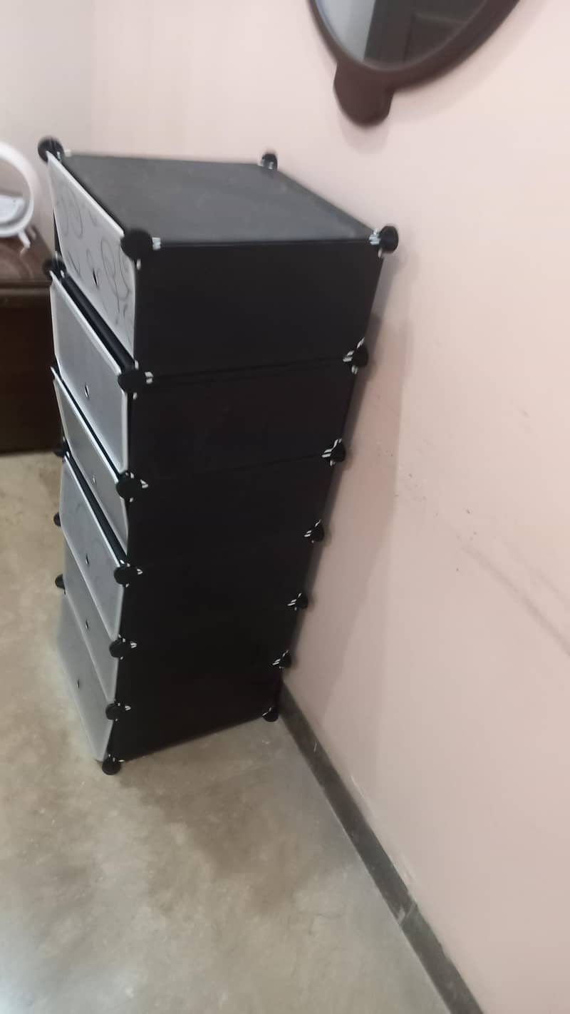 Shoe Rack & Mirror 2