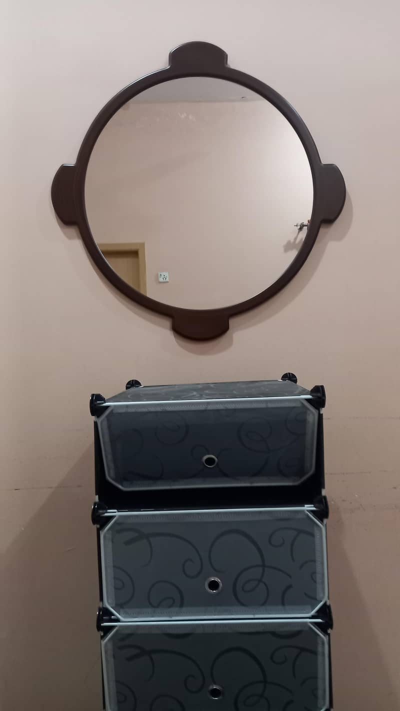 Shoe Rack & Mirror 13
