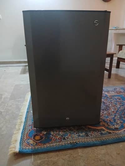 PEL Single door refrigrator