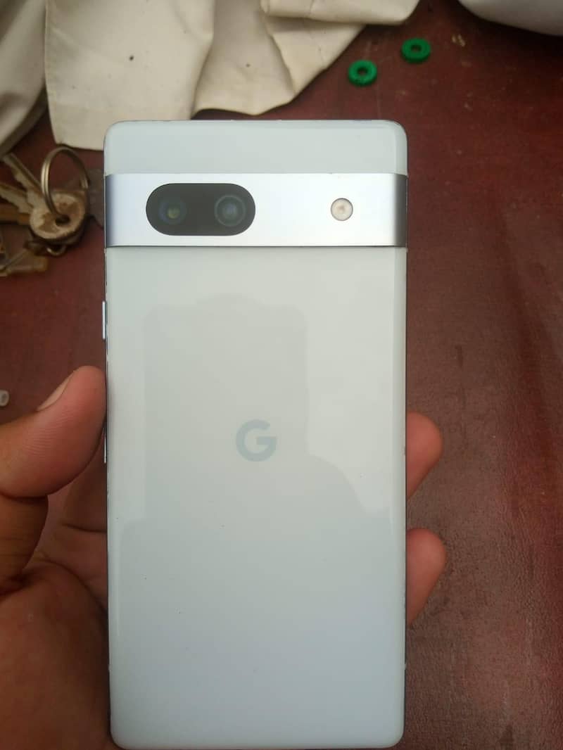 Google Pixel 7a 1