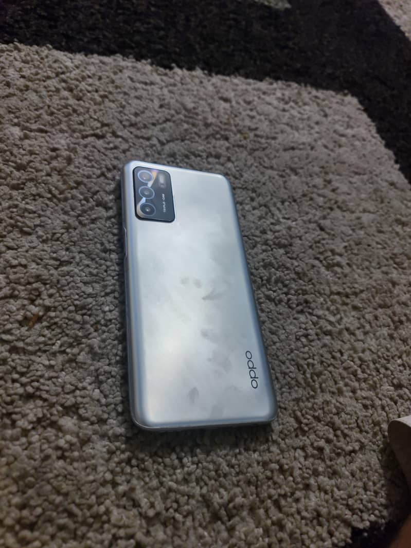OPPO A16 0