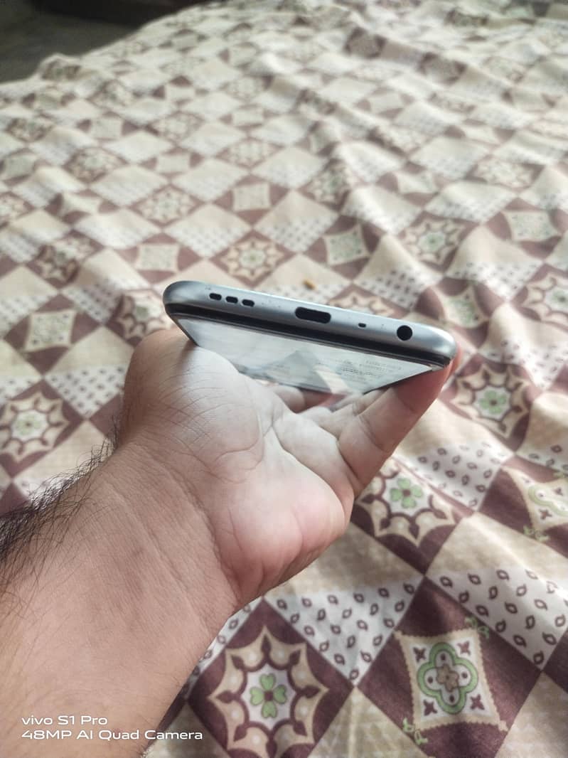 Oppo A76 4