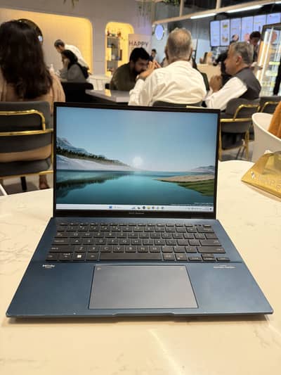 ASUS ZENBOOK 14 i5 12th gen 16/512GB