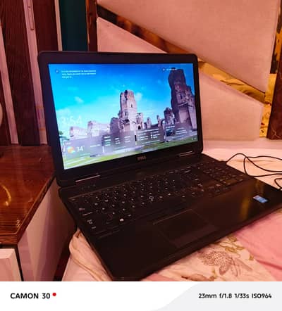 Dell Latitude E5540