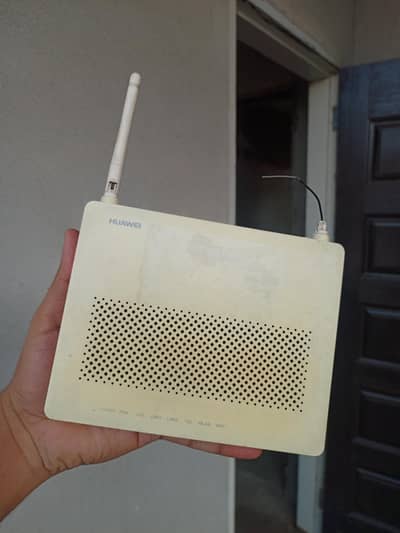 Huawei EchoLife HG8326R GPON Fiber Optic WiFi Router with adaptor Sale