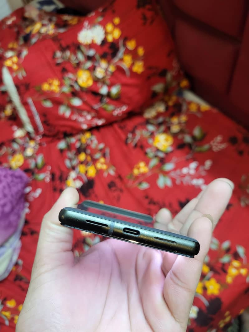 Google Pixel 6 (pannel Changed) 11