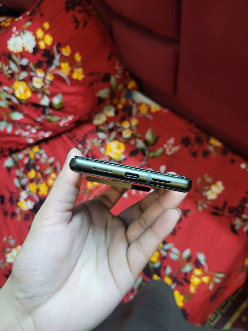 Google Pixel 6 (pannel Changed) 12