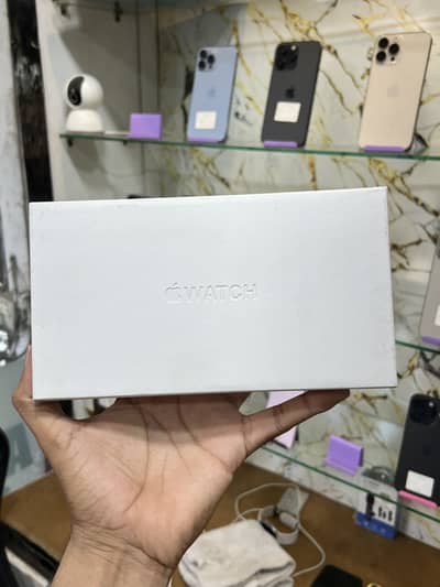 apple watch ultra 3 Box pack IT cellular and GPS