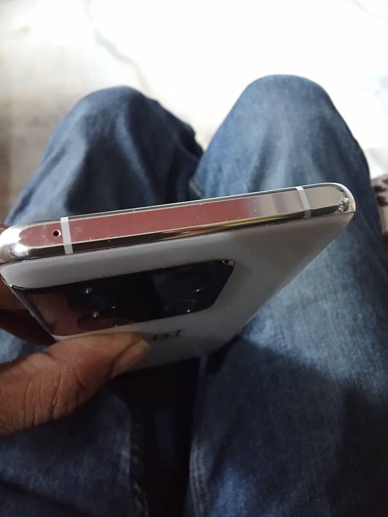 One Plus 10 Pro 1