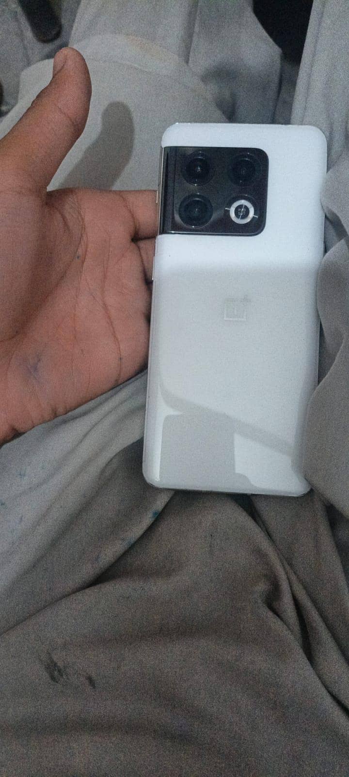 One Plus 10 Pro 6