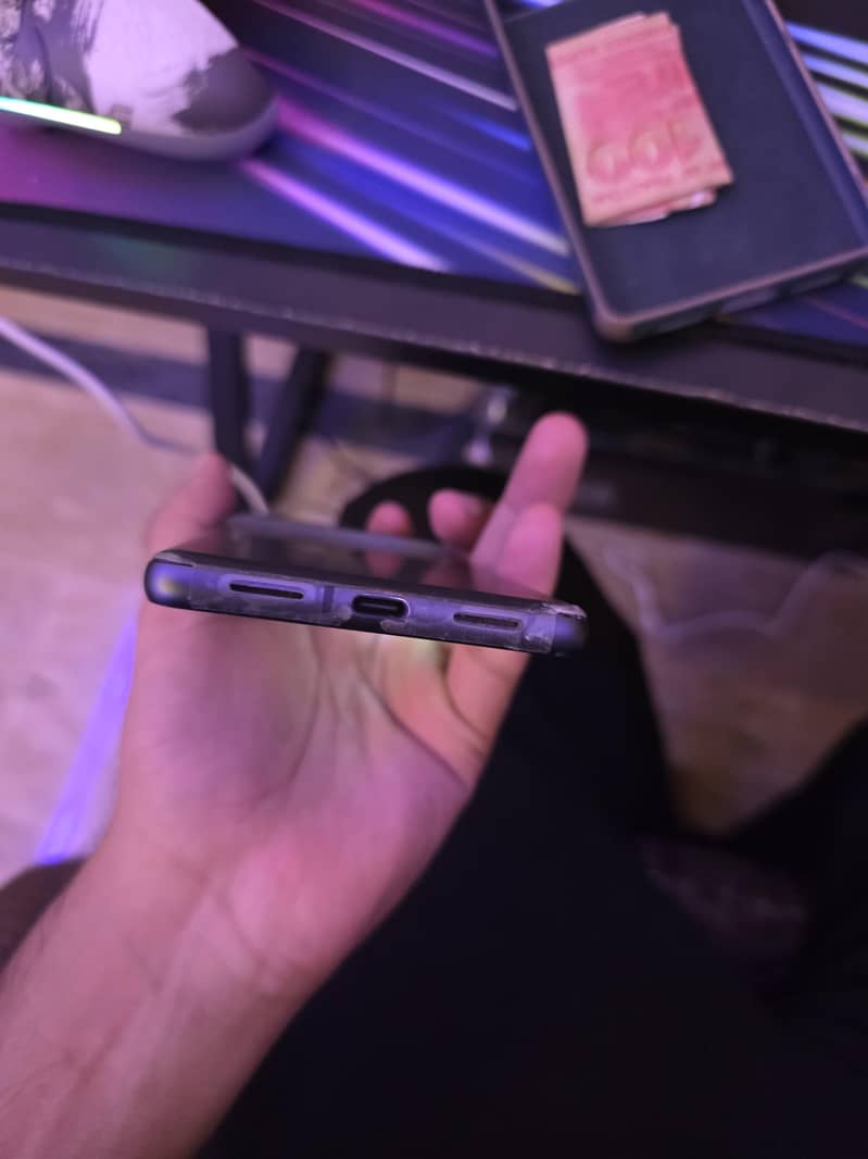 Google Pixel 7 6