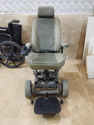 electric wheelchair
