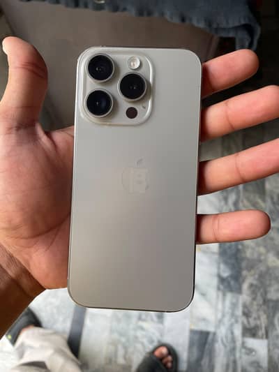 Apple iPhone 15 Pro