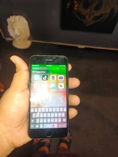 Apple iPhone 7