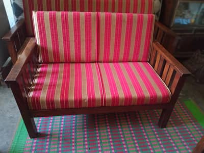7 seater sofa full with new mattress and is made of sheesham wood pure