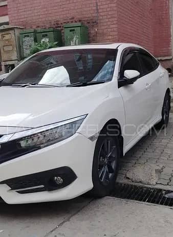 Honda Civic Oriel 1.8 i-VTEC CVT 2021