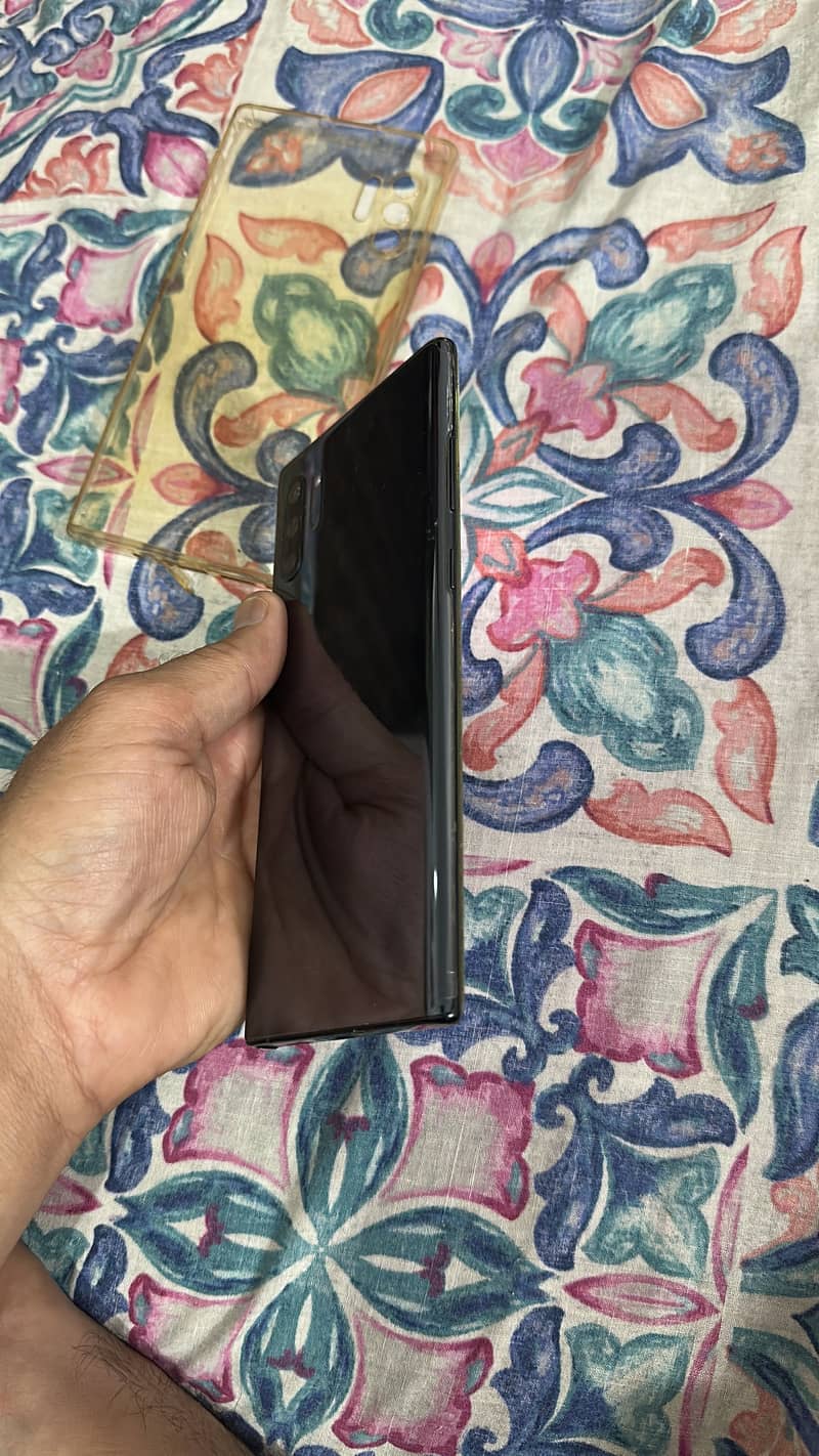 Samsung Mobile Note 10 Plus 1