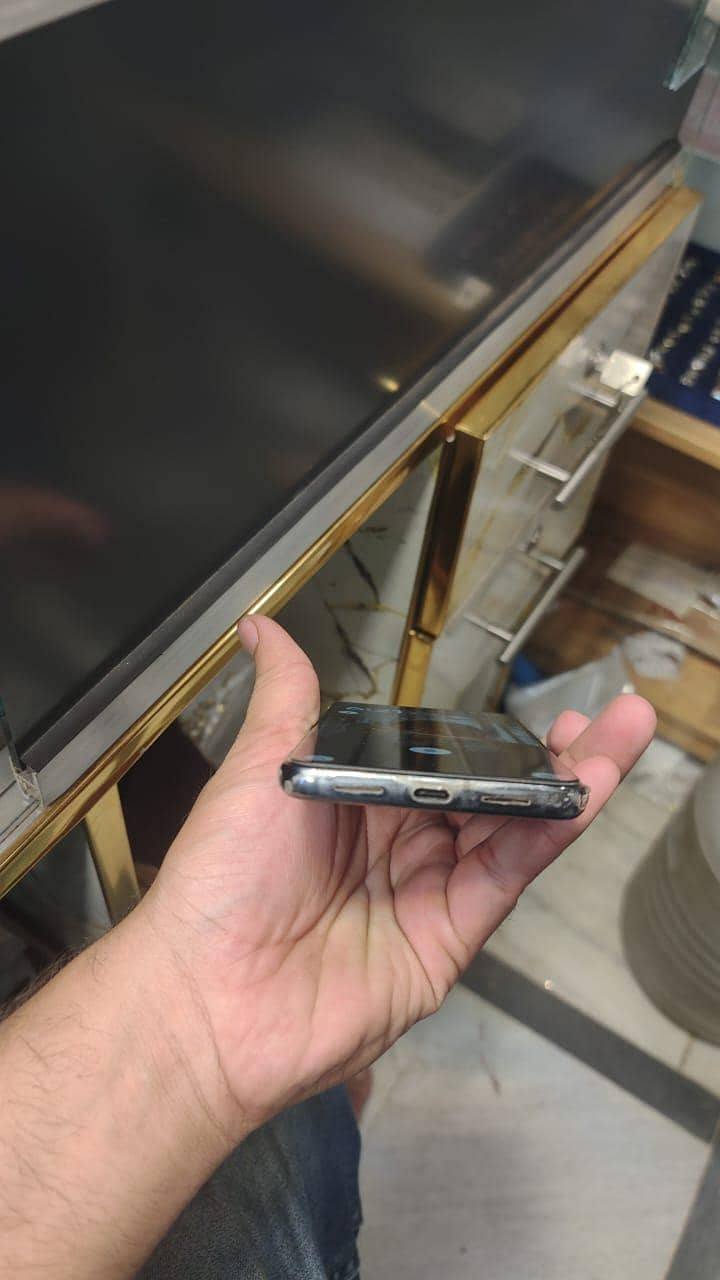Google Pixel 8 Pro 5