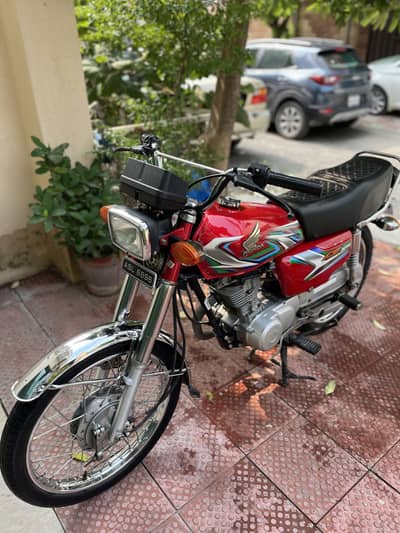 HONDA CG 125 (2023) Home Used BRAND NEW BIKE