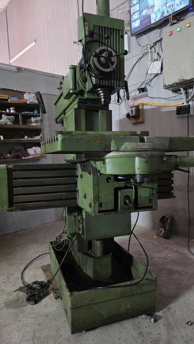 CNC MILL MACHINE