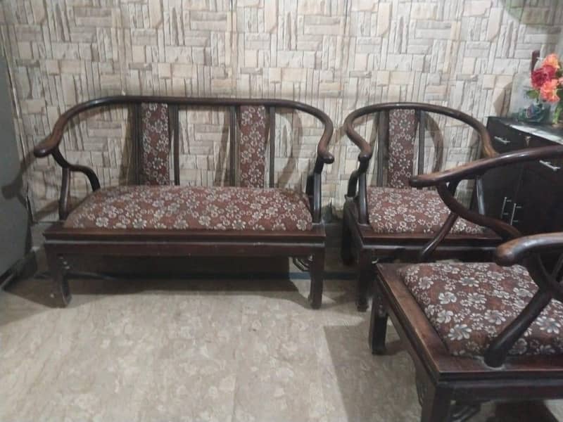 Sofa set 0