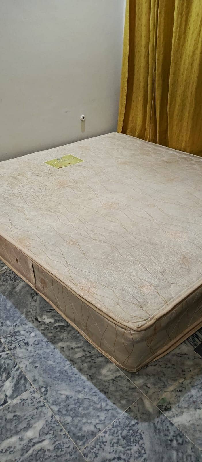Bed , almari , sofa , dressing , 9