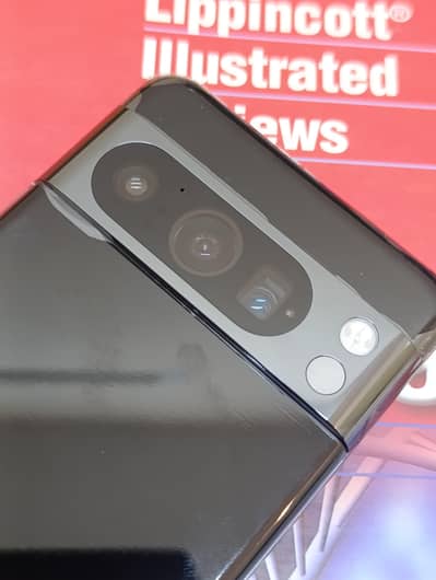 Google Pixel 8 Pro