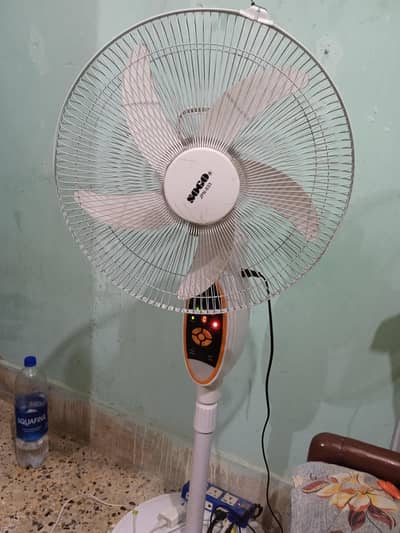 Sogo stand fan chargeable mini battery urgent sale