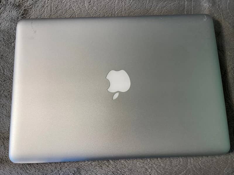 Macbook pro 2012 1