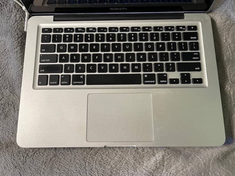 Macbook pro 2012 9