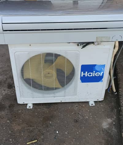 good look and oregnal Haier ac
