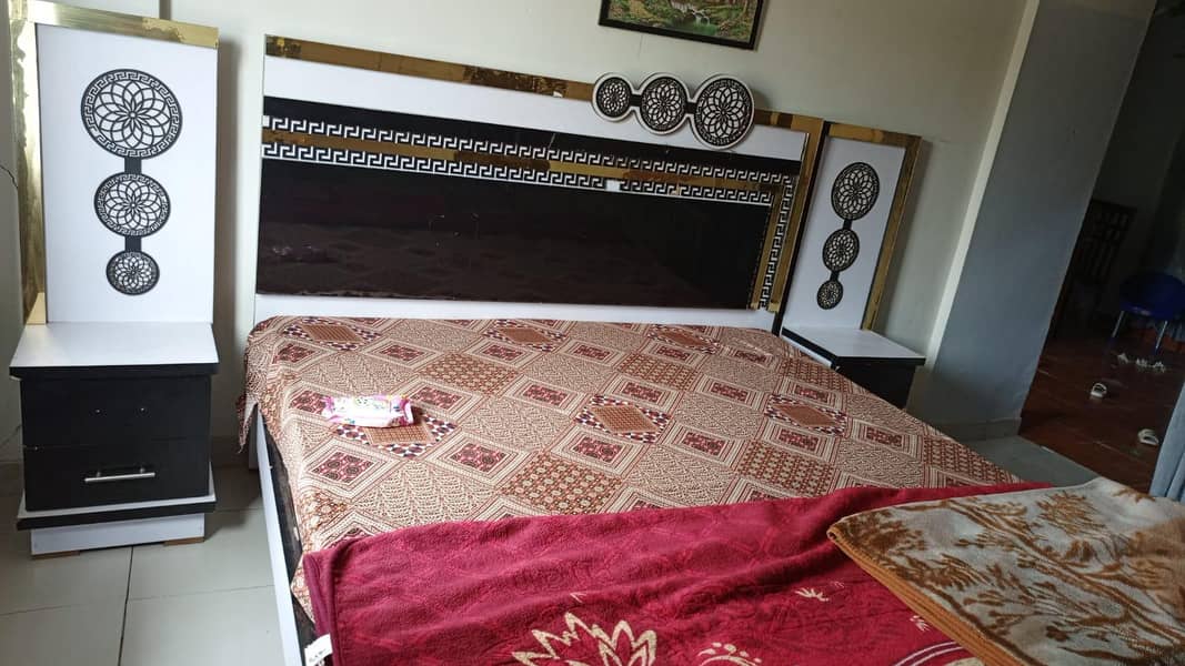 BED & ALMARI 0