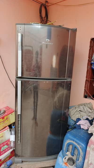gen pic hain chalo freezers hain
