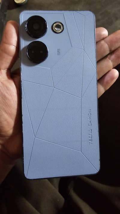 Tecno CAMON 20
