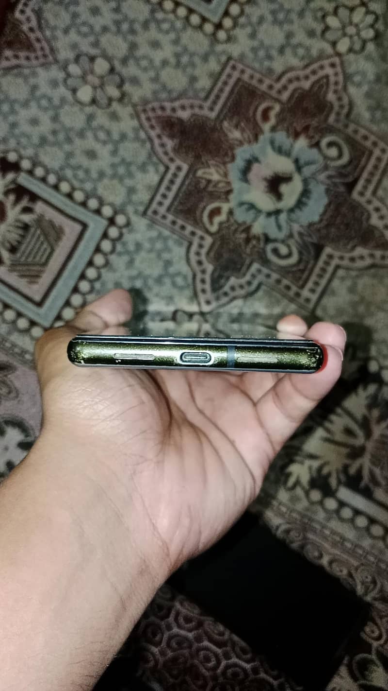 Google Pixel 6 3