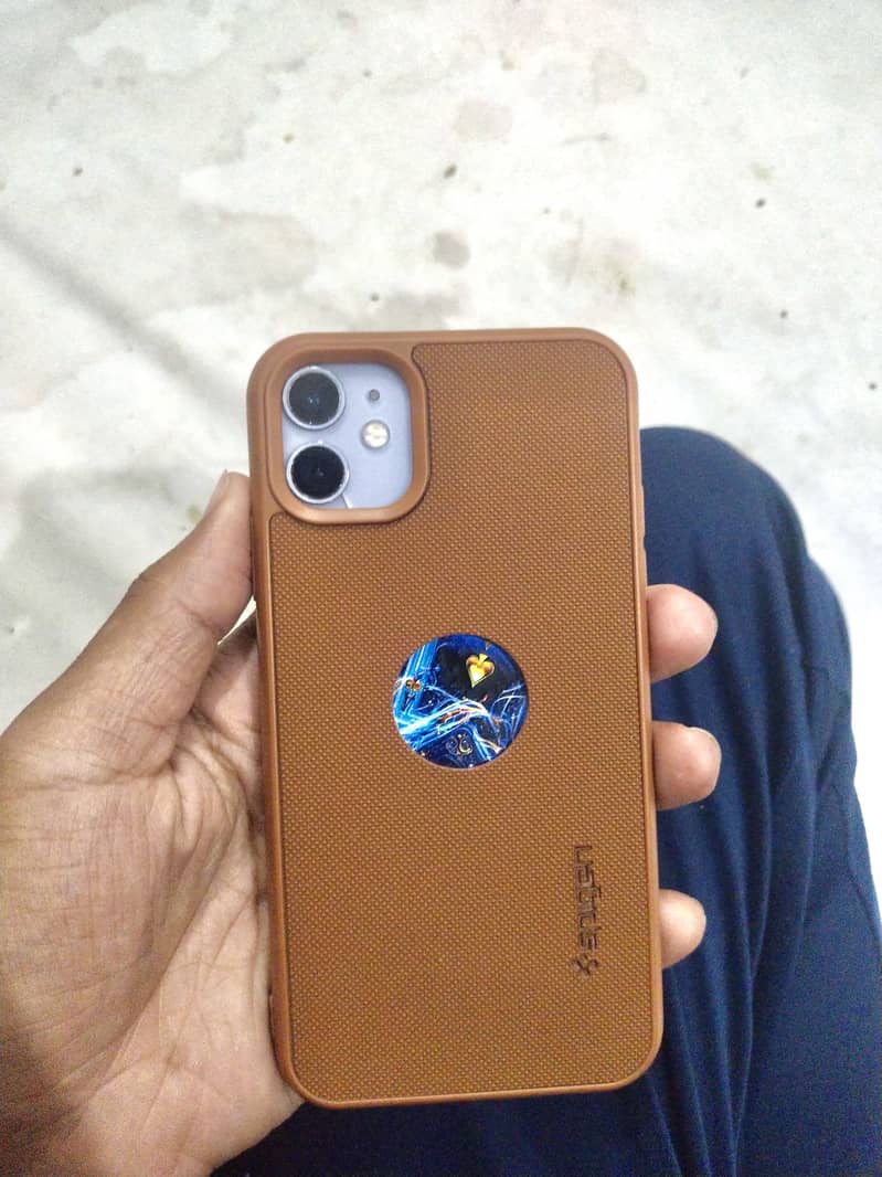 Apple iPhone 11 0