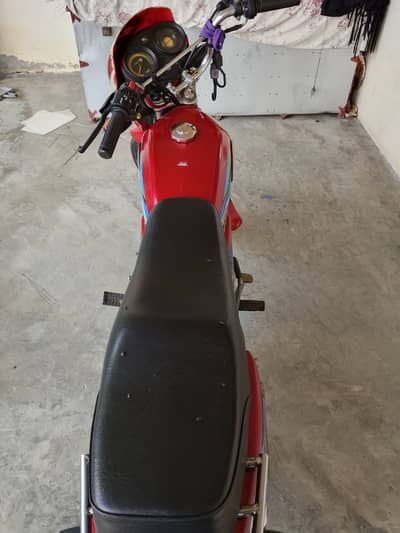 Crown CR 100 Excellence 2025