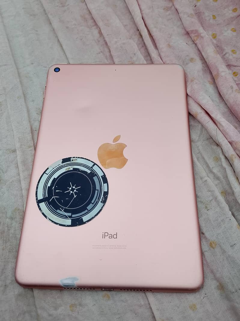 IPAD MINI 5th generation 6