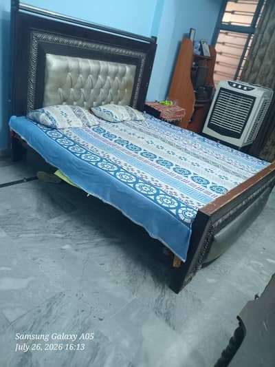 King Bed with Molty foam matress